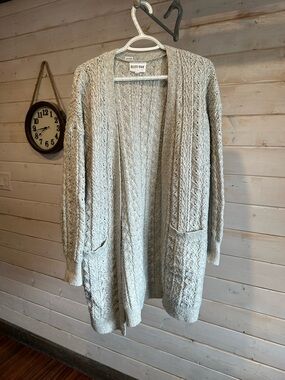 Olive + Oak | Grey Cable Knit Open Front Cardigan